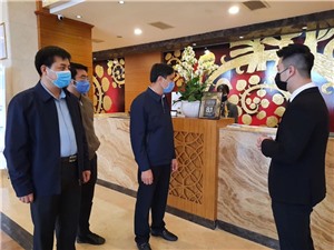 Đồng chí Bí thư Thành ủy Vũ Văn Diện kiểm tra công tác phòng chống dịch bệnh viêm đường hô hấp do nCoV